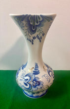 Load image into Gallery viewer, Hand painted Gzhel Russian Porcelain Vase 42607

