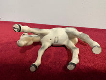 Load image into Gallery viewer, Beswick Dapple Grey Gloss Head Down Foal 947 42603
