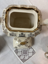 Load image into Gallery viewer, White and Gold Sadler 3-piece Tea Set 42605
