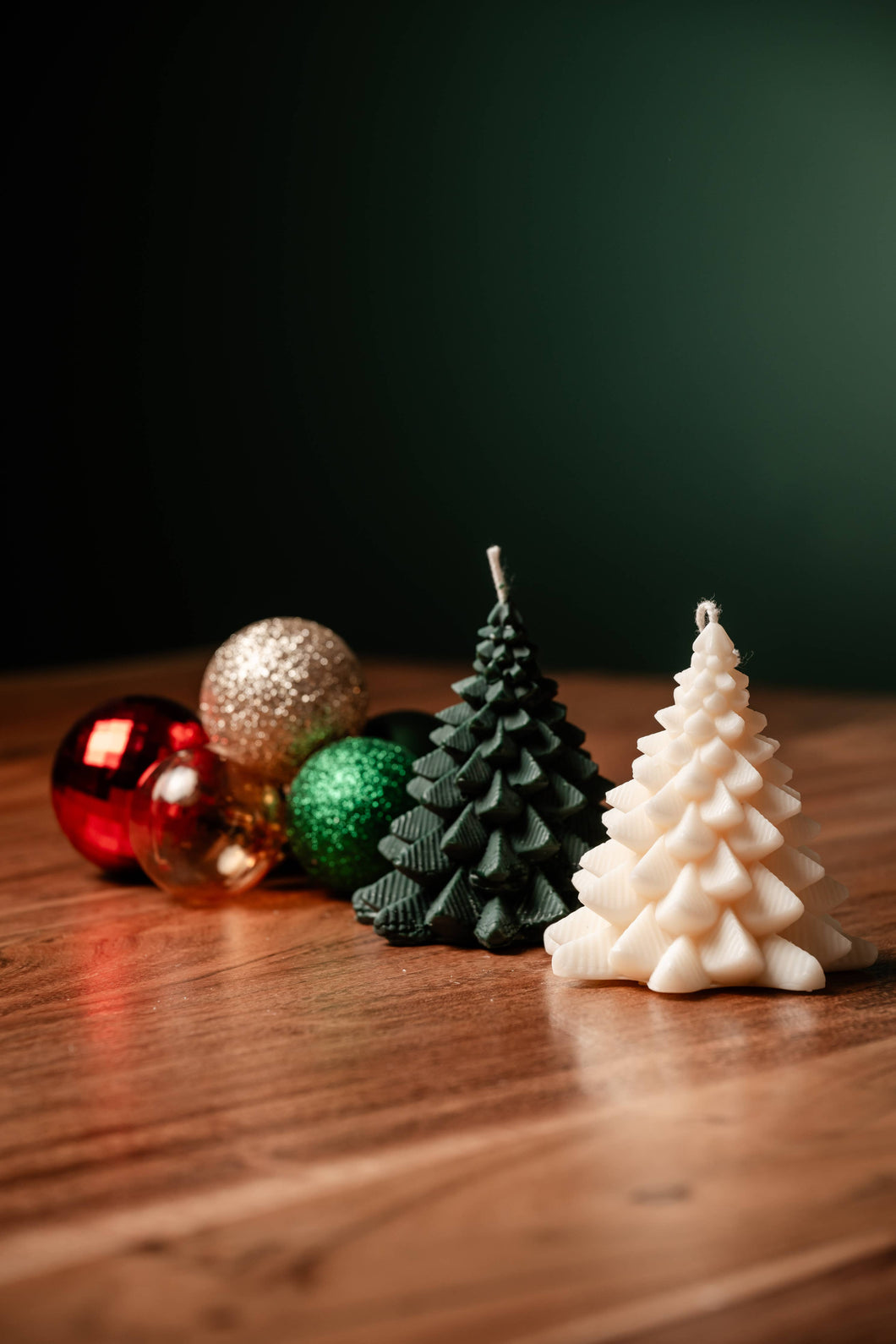 3D White Christmas Tree Scented Candle - Vanilla Scent Made in Canada