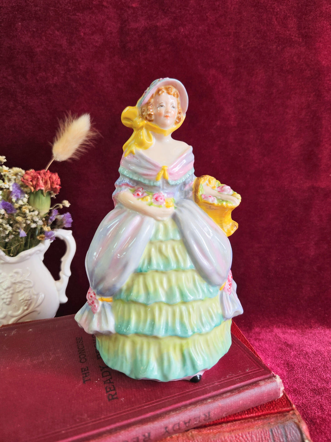 Lady Rose Figure 43207