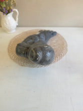Load image into Gallery viewer, Eskimo Art Stone Carving of Two Seals 42502
