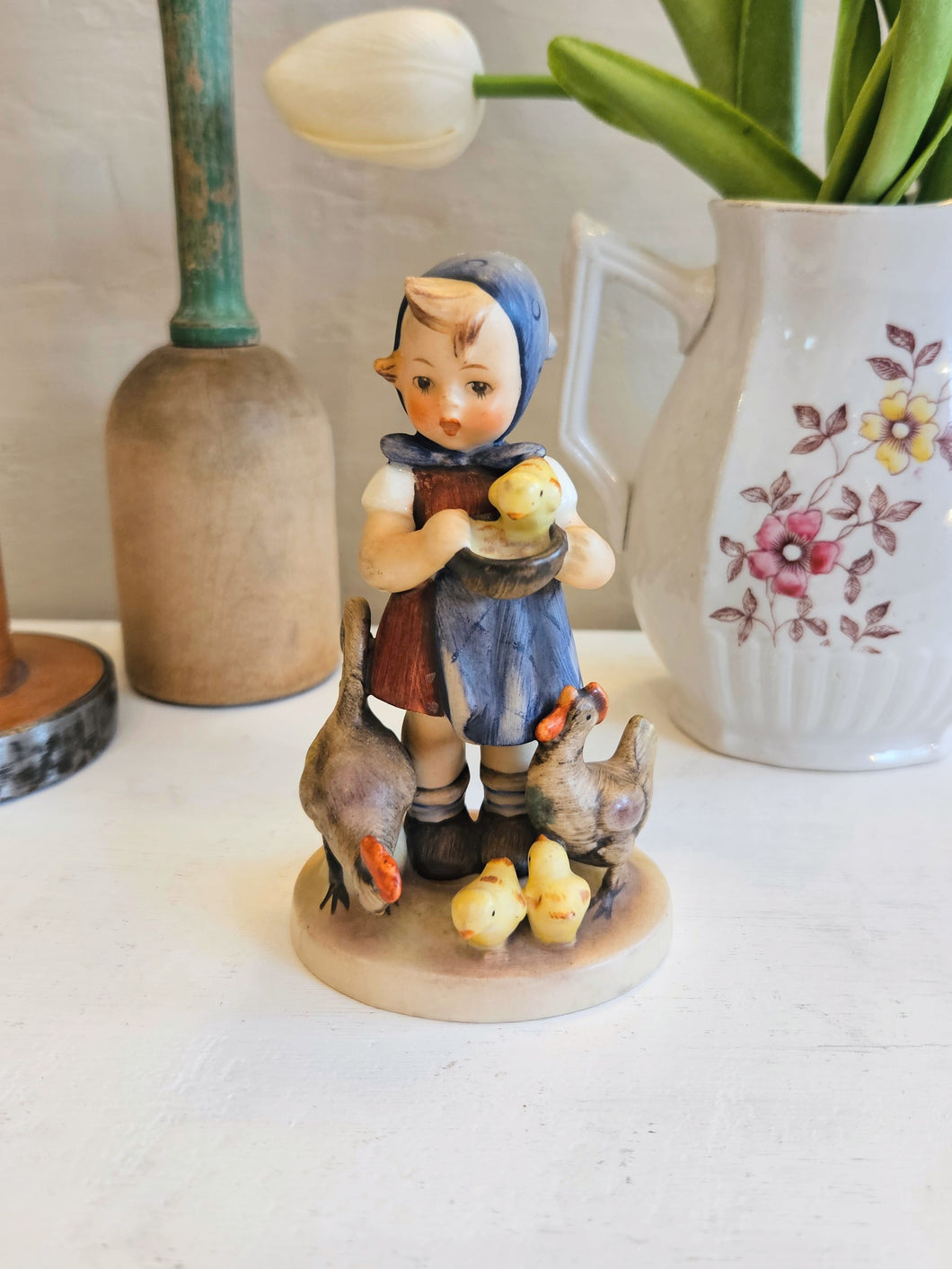 Hummel Goebel Feeding Time Figurine #199/0 #42503
