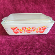 Load image into Gallery viewer, Pyrex Friendship Casserole Lidded Dish 1 ½ QT 42505
