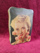 Load image into Gallery viewer, Lady Rose Tin Thornes Premier Toffee 42501
