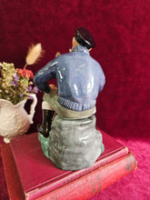 Load image into Gallery viewer, Royal Doulton Figurine - The Lobster Man 42406
