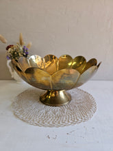 Load image into Gallery viewer, Scalloped Brass Pedastal Decorative Bowl #42508
