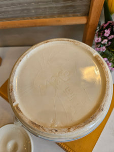 Cute McCoy Bean Pot w/ Lid. 24 20