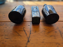 Load image into Gallery viewer, Vintage bottles 2601
