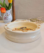 Load image into Gallery viewer, Bunnykins Royal Doulton &quot;School Time&quot; Cereal Rim Bowl 42501
