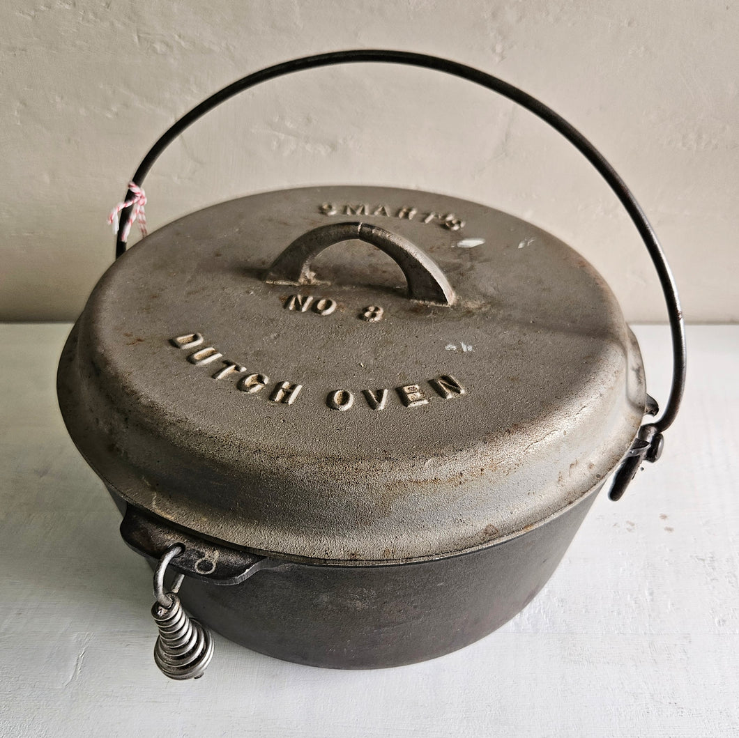 Cast Iron Smart’s No. 8 Dutch Oven 023