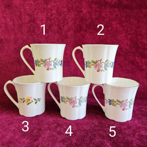 Aynsley Bone China Mugs. Made in England 019