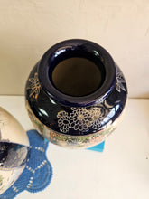 Load image into Gallery viewer, Hard to Find Pair of Antique Satsuma Vases 42506

