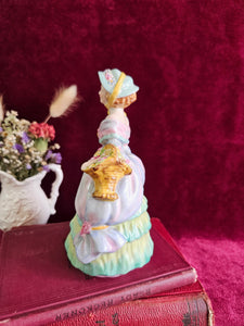 Lady Rose Figure 43207