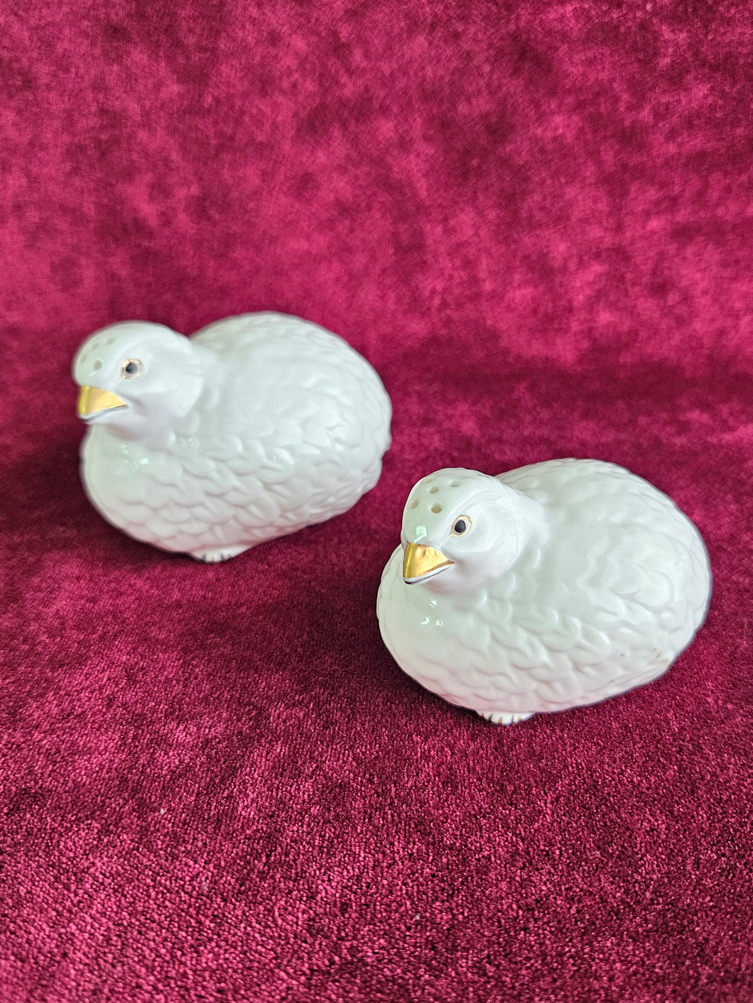 Vintage Aynsley Bone China Quail Salt & Pepper Shakers 954