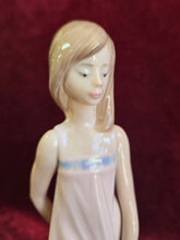 Load image into Gallery viewer, Lladro Sara Girl Holding Hat #56 42506
