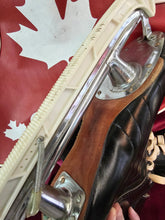 Load image into Gallery viewer, Invictus Size 10.5 Leather Skates with Red Canada Case 42511
