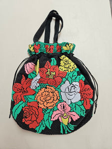 Vintage Beaded Purse 25 01
