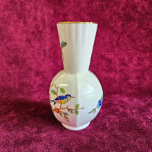 Load image into Gallery viewer, AYNSLEY Fine Bone China – Pembroke Bud Vase 019
