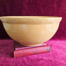 Load image into Gallery viewer, Redcliff Alberta Pottery Number 12 Stoneware Bowl 42304
