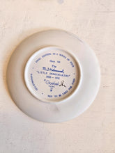 Load image into Gallery viewer, Hummel Goebel Little Homemakers Small Plate 748 / 909
