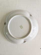 Load image into Gallery viewer, Noritake Hand-Painted Trefoil Oriental Scene Bowl 42309
