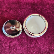 Load image into Gallery viewer, Royal Worester King Size Egg Coddler &amp; Lid – Peaches &amp; Berries 2433
