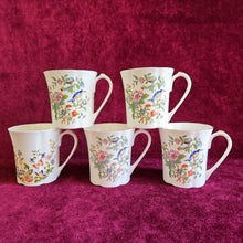 Load image into Gallery viewer, Aynsley Bone China Mugs. Made in England 019
