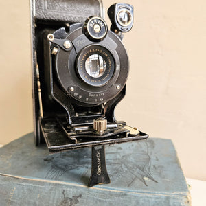 Ziess Ikon Contessa-Nettle Folding Camera 024