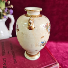 Load image into Gallery viewer, Satsuma Japanese Vase with Floral Design 42507
